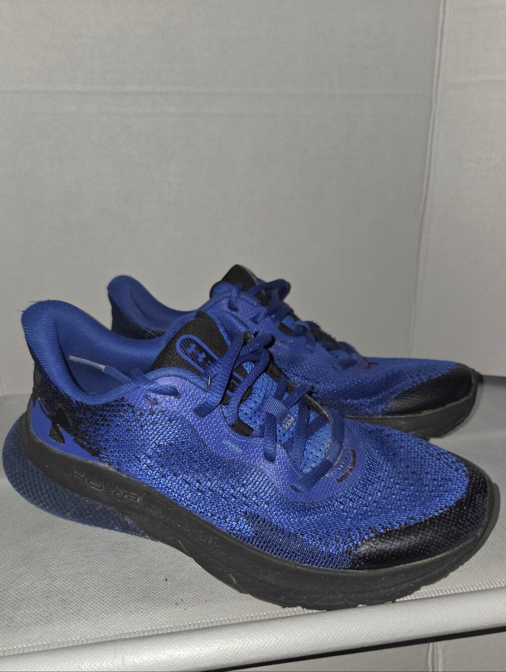 Under Armour Youth Shoes..4.5